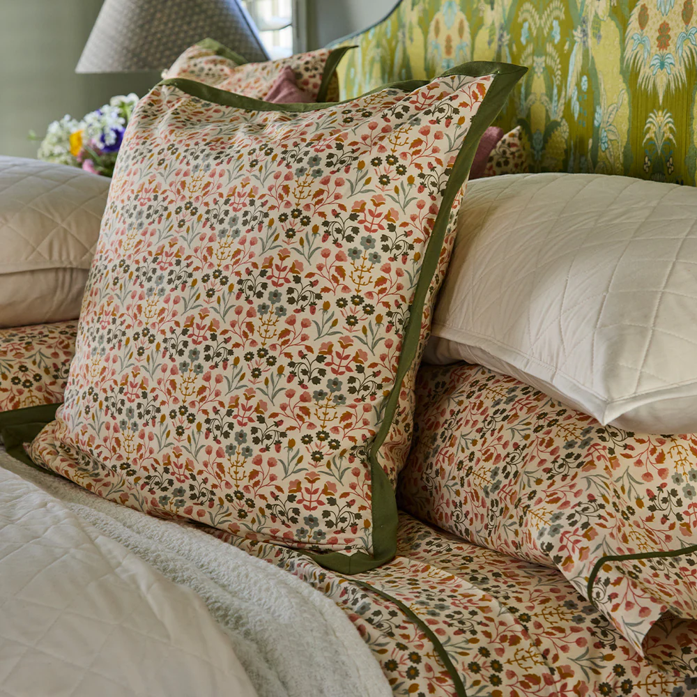 Lula Floral Print Duvet & Shams Bundle - Image 3