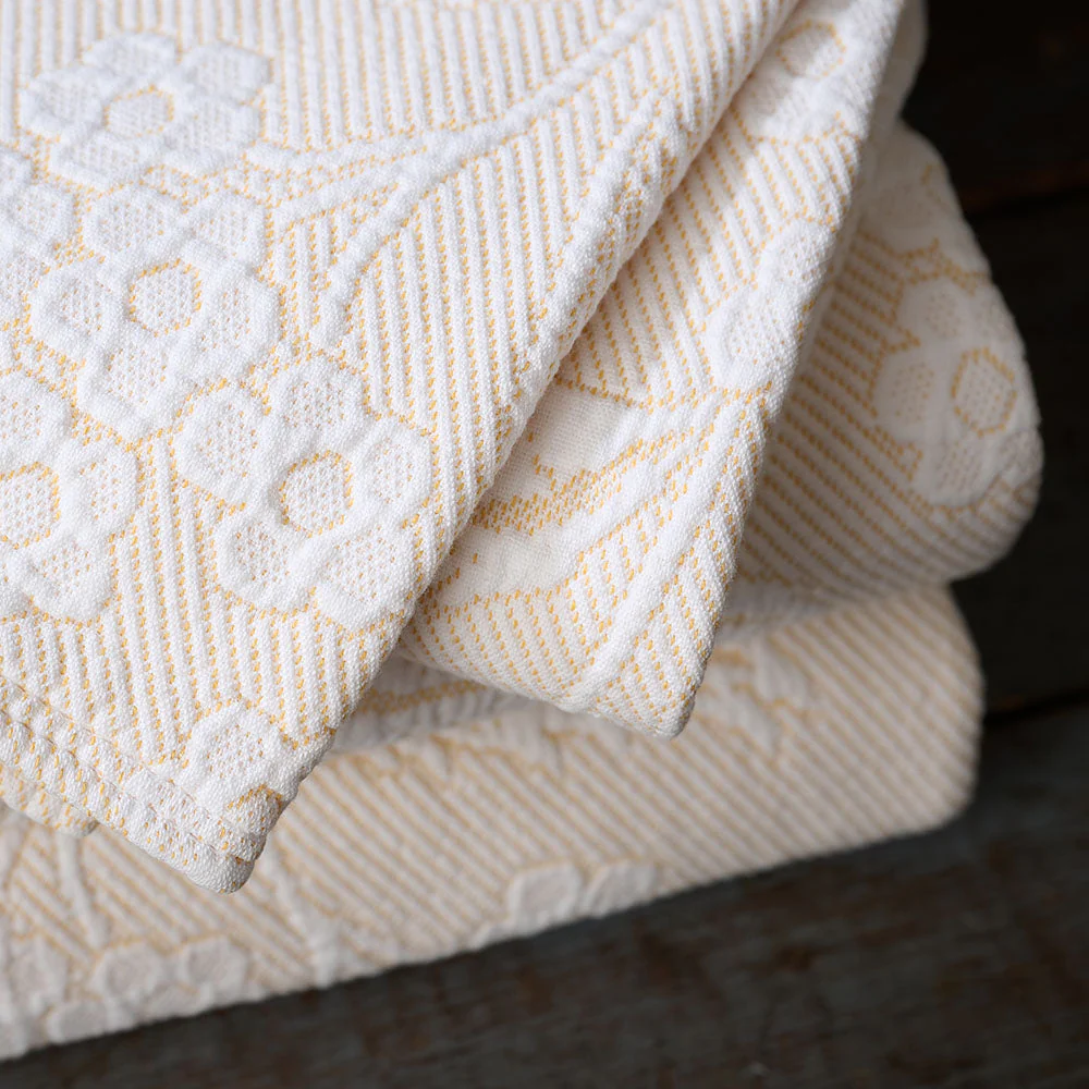 The Federalist Throw - Last Chance + Final Sale! - Image 4